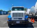 1993 International 8100 Image