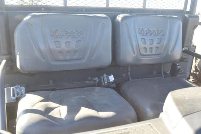 Image of Kubota RTV-X900 equipment image 4