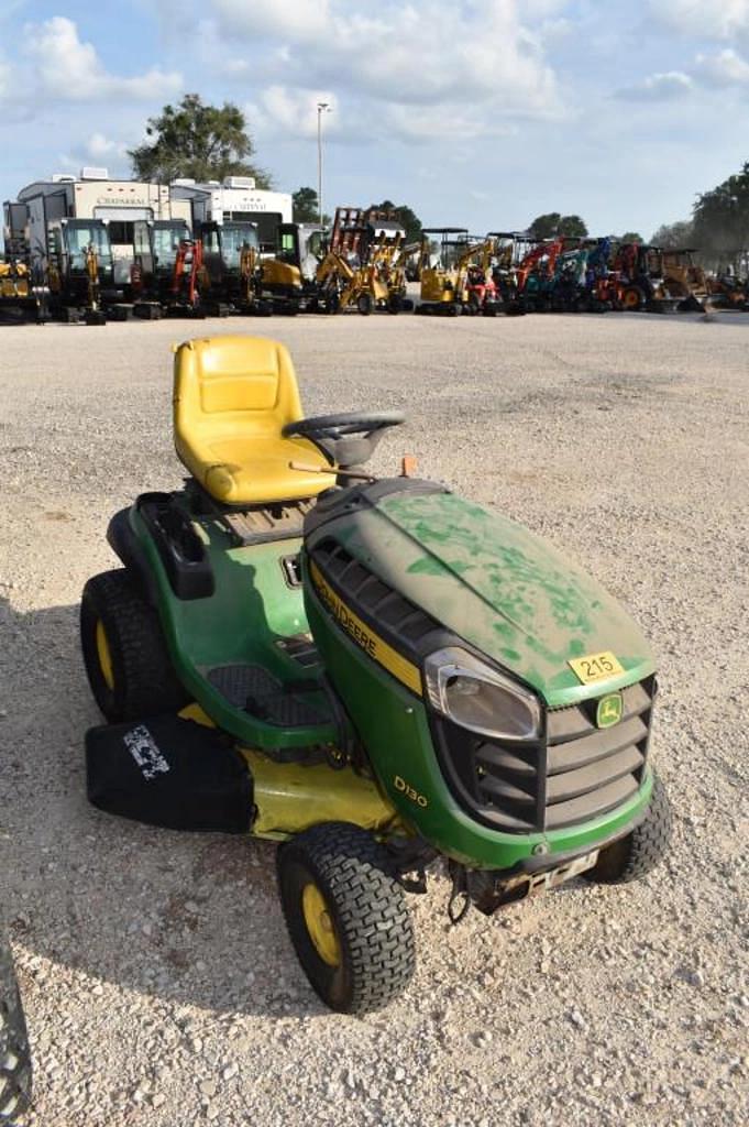 Image of John Deere D130 Primary image