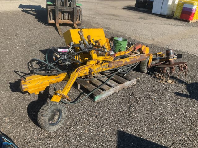 Image of Weed Badger 2550 equipment image 1