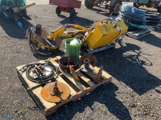 Image of Weed Badger 2550 equipment image 3