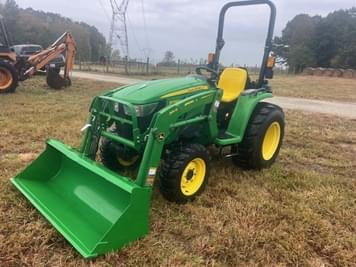Main image John Deere 3038E