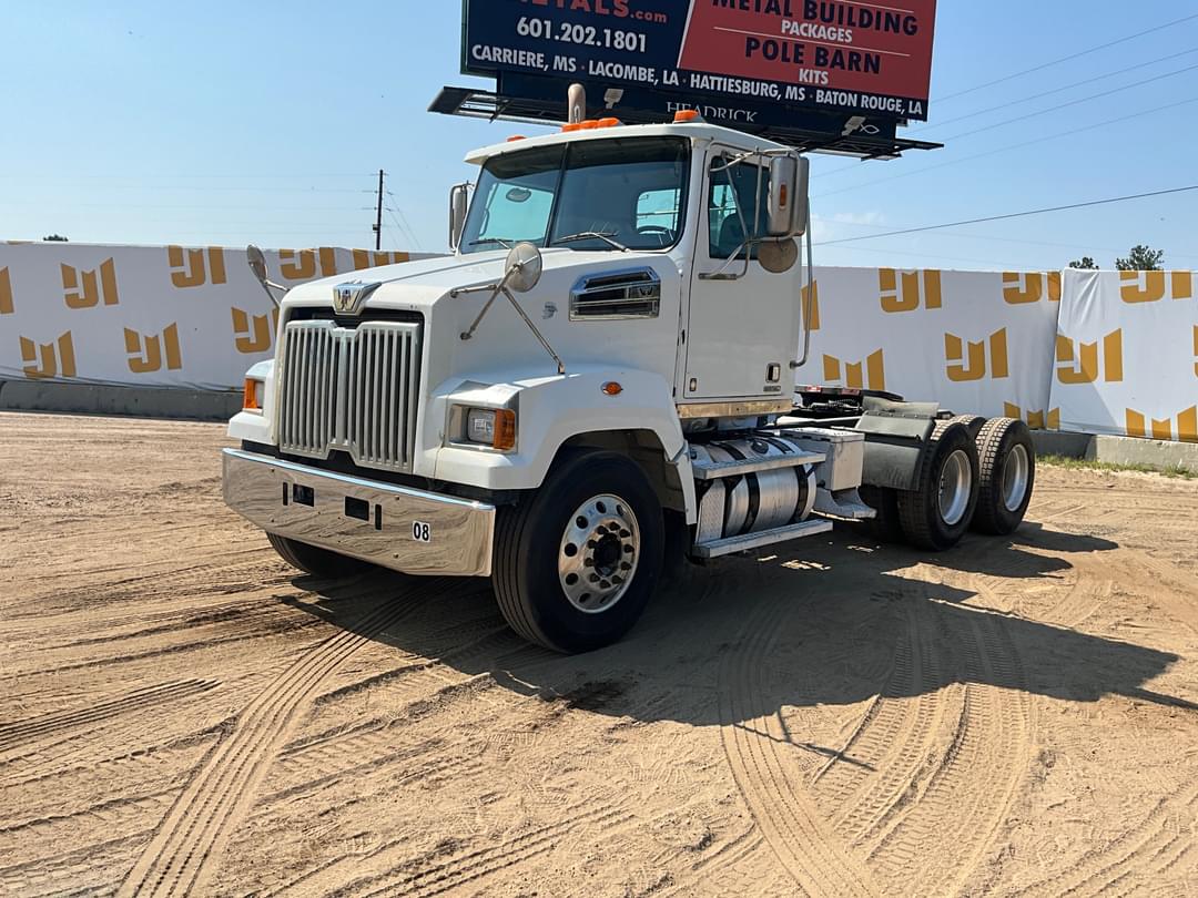 Image of Western Star 4700SF Primary image