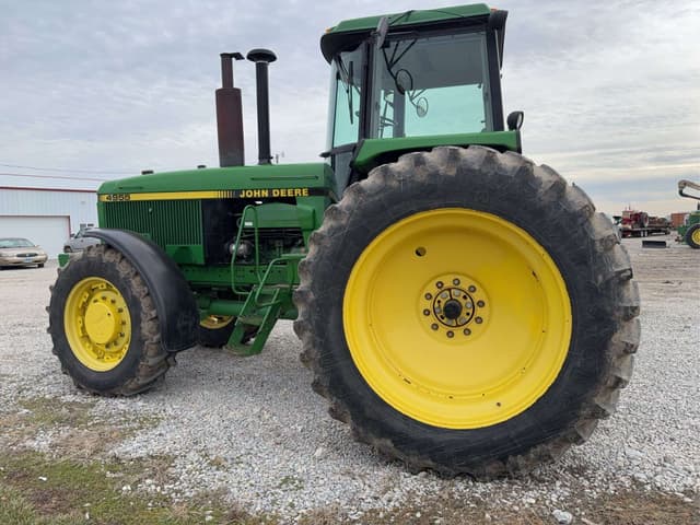 Image of John Deere 4955 equipment image 3