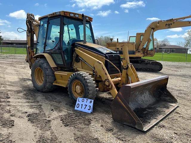 Image of Caterpillar 420D equipment image 1
