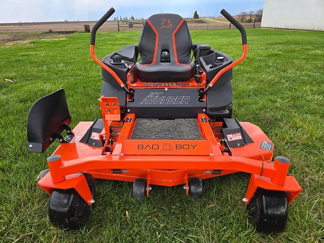 Image of Bad Boy 725CC equipment image 2