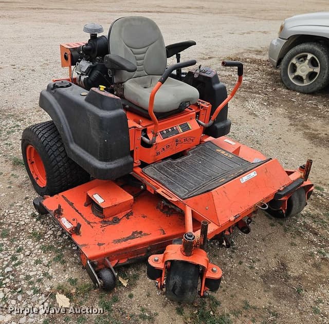 Image of Bad Boy 7200 equipment image 2