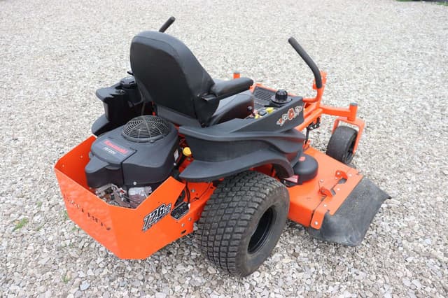 Image of Bad Boy 726cc equipment image 2