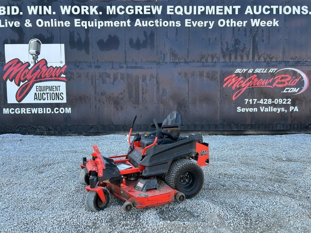 Bad Boy ZT Elite Equipment Image0