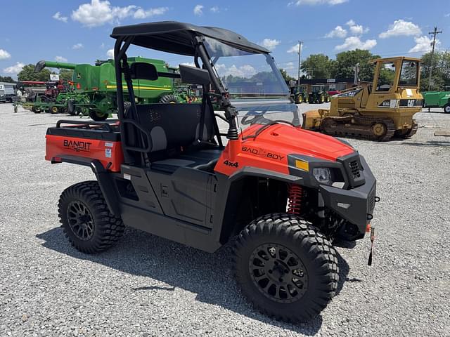 Image of Bad Boy Bandit 750 equipment image 1