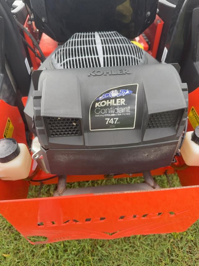 Image of Bad Boy Maverick equipment image 3