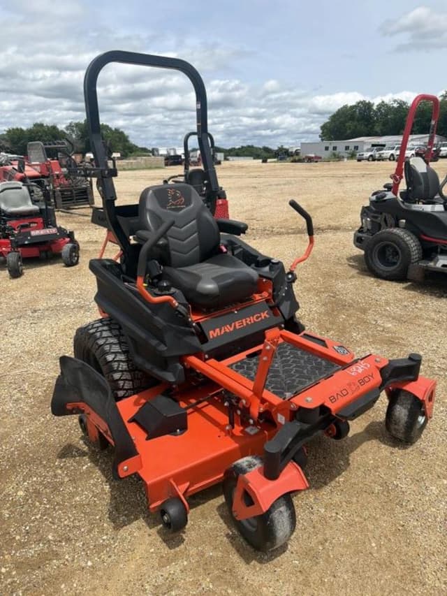 Image of Bad Boy Maverick equipment image 3