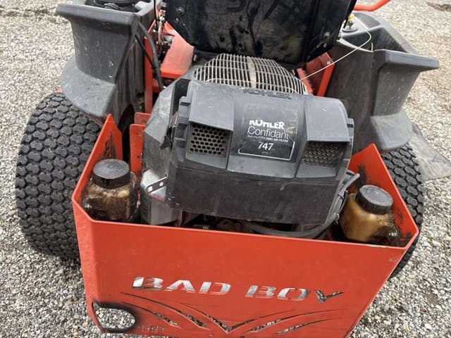 Image of Bad Boy Maverick equipment image 3