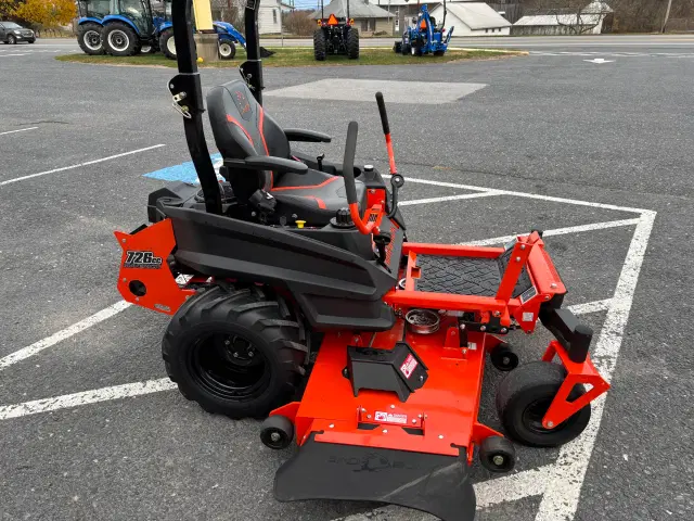 Image of Bad Boy Maverick equipment image 2