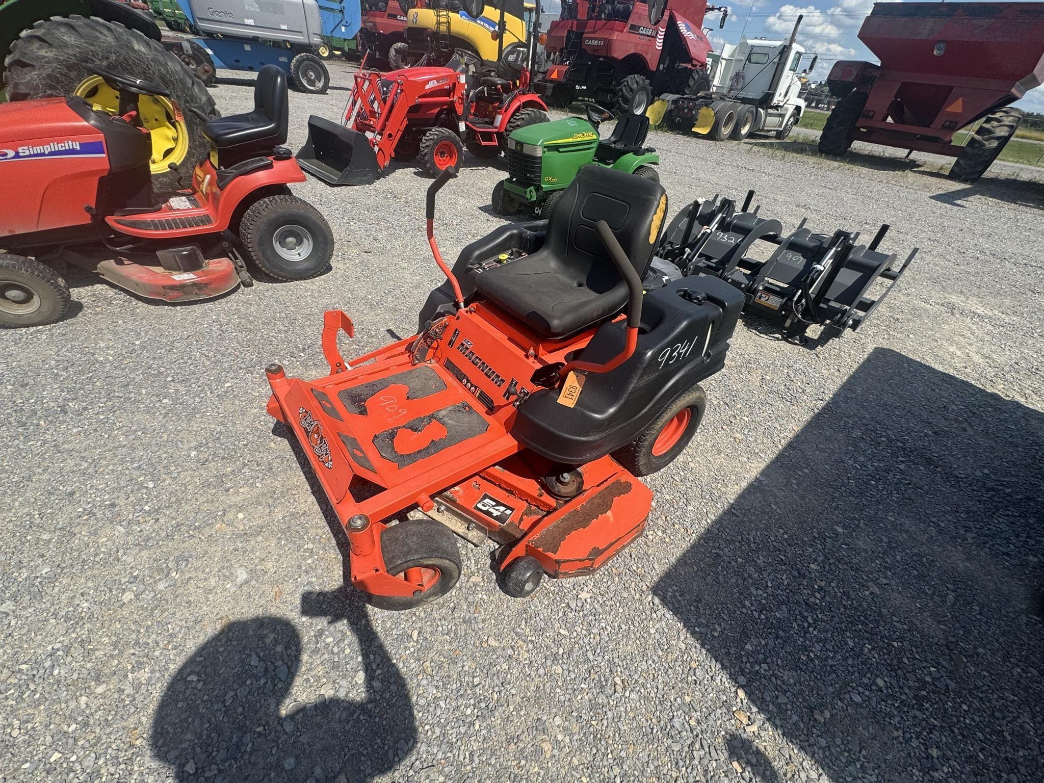 Bad Boy MZ Magnum Equipment Image0