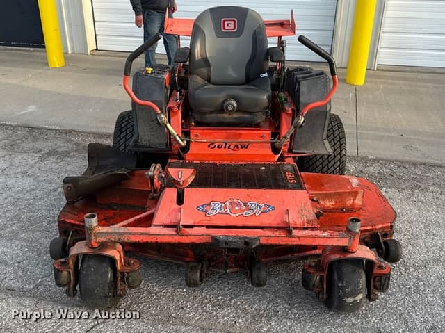 Image of Bad Boy Outlaw equipment image 1