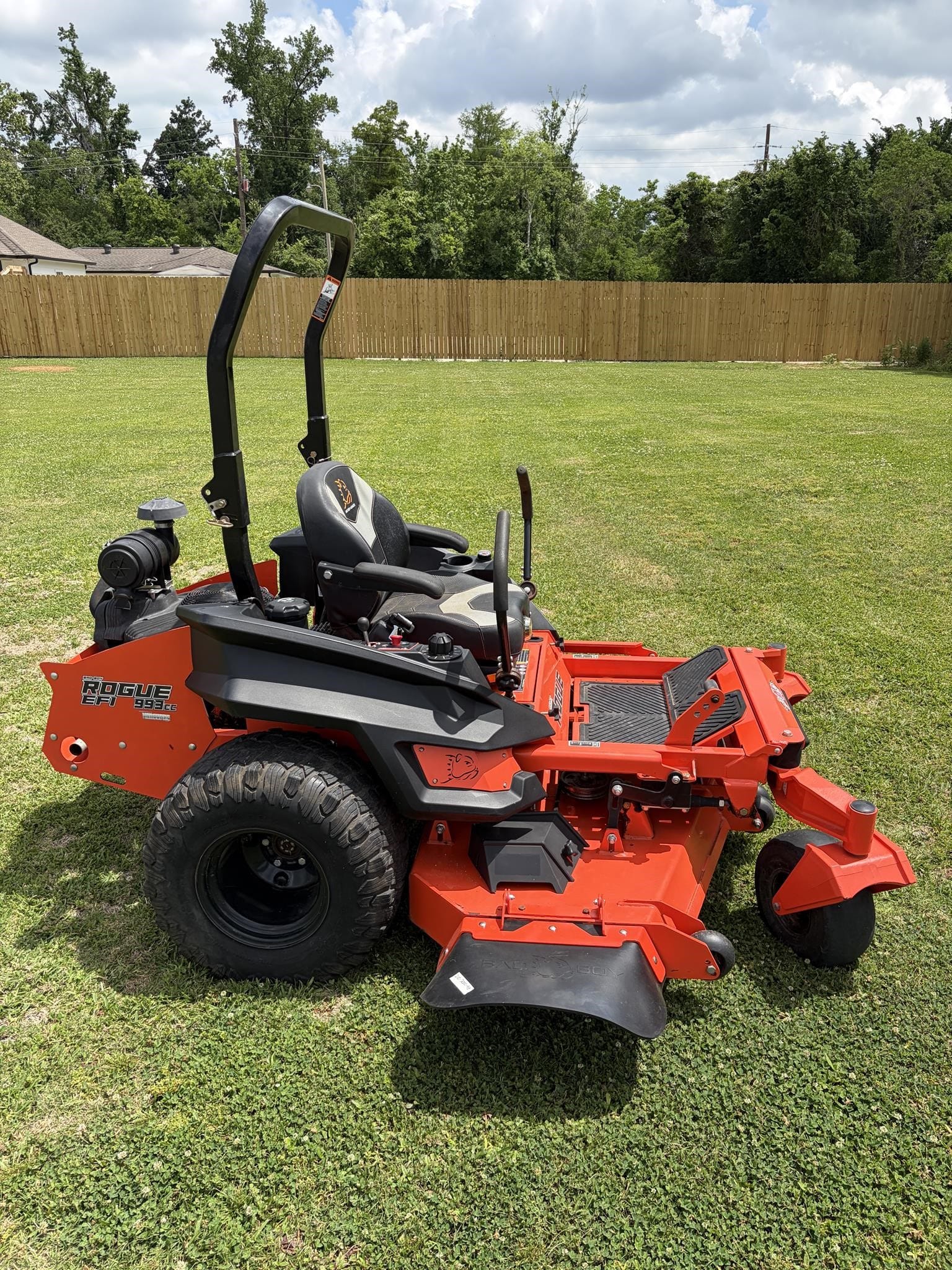 2021 Bad Boy Rogue Equipment Image0