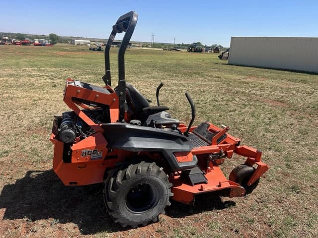 Image of Bad Boy Renegade equipment image 3