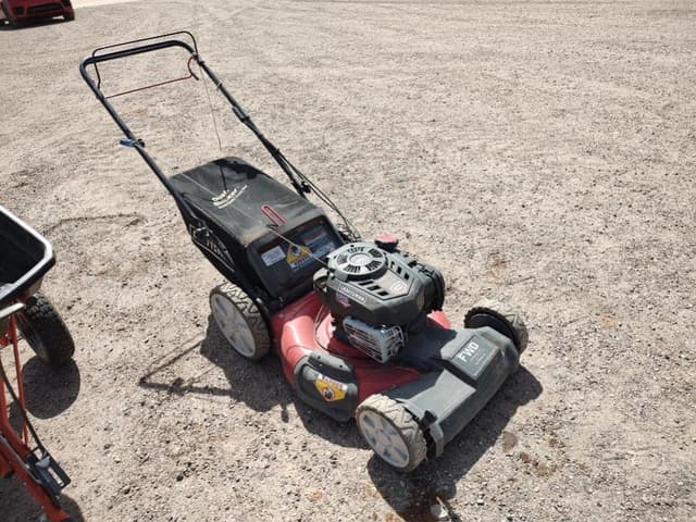 Image of Bad Boy ZT Avenger equipment image 2