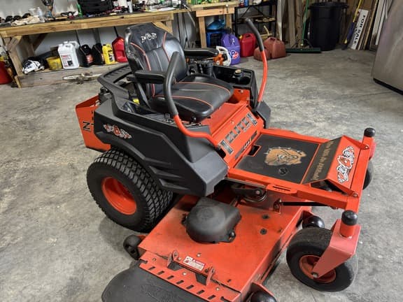 Image of Bad Boy ZT Elite equipment image 4