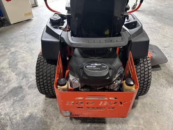 Image of Bad Boy ZT Elite equipment image 2