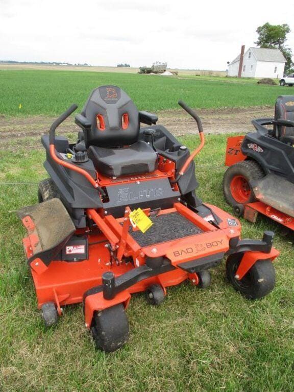 Main image Bad Boy ZT Elite