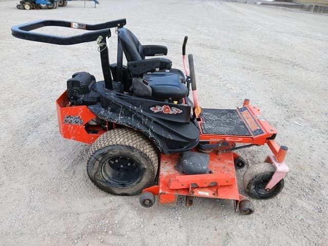 Image of Bad Boy Maverick equipment image 2