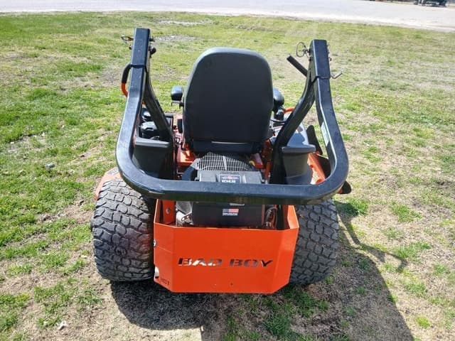 Image of Bad Boy Maverick equipment image 3