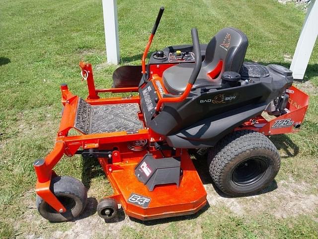Image of Bad Boy MZ Magnum equipment image 4