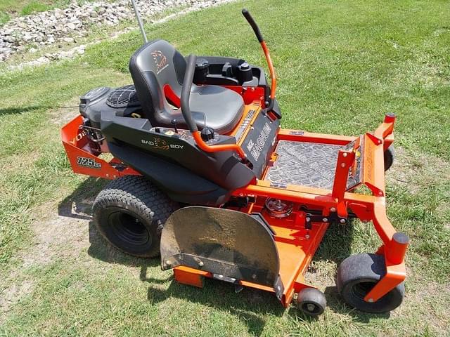 Image of Bad Boy MZ Magnum equipment image 2