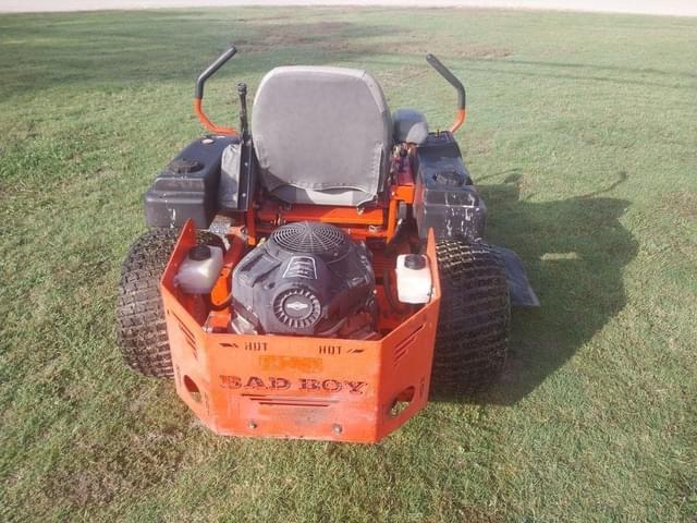 Image of Bad Boy Outlaw equipment image 3