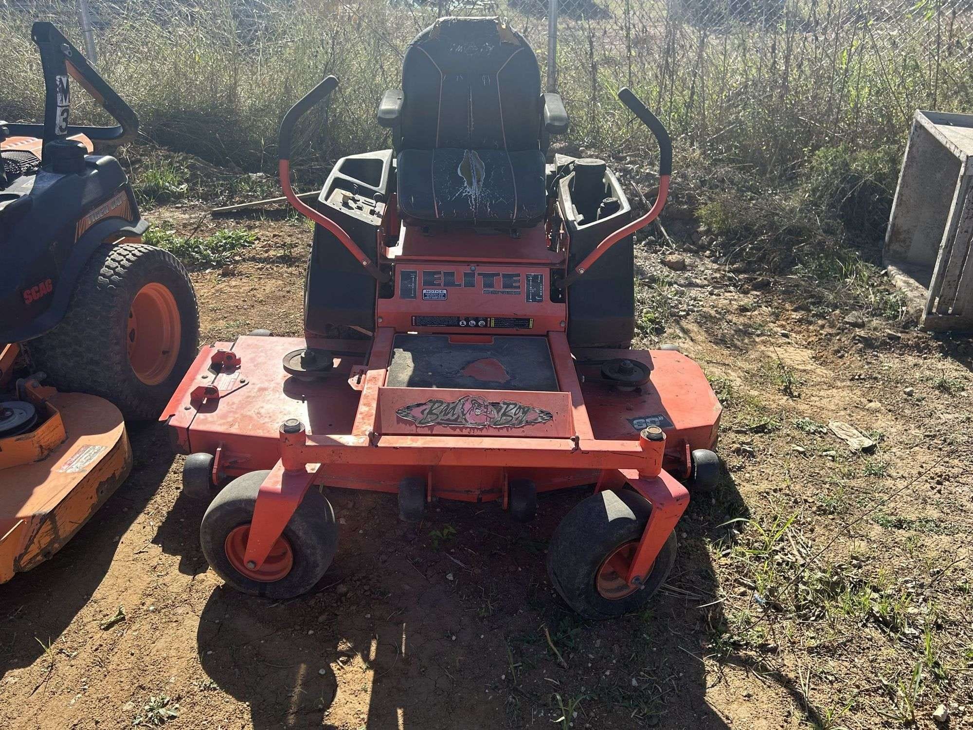 Bad Boy ZT Elite Equipment Image0