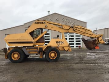 Main image Badger 1085C