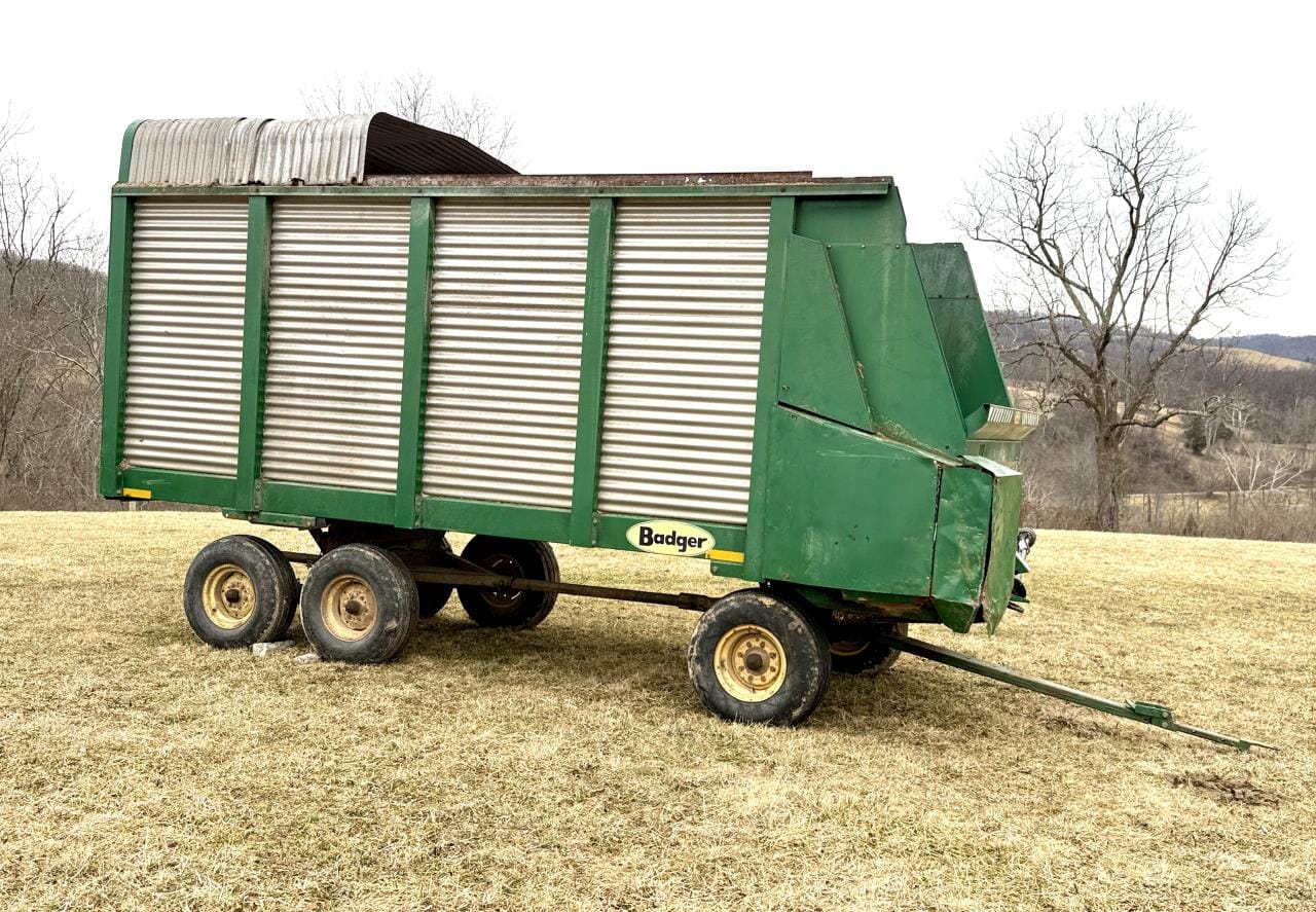 Badger 1200 Equipment Image0