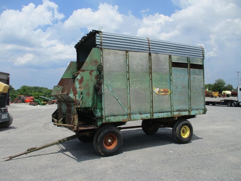 Image of Badger 1416 Primary image