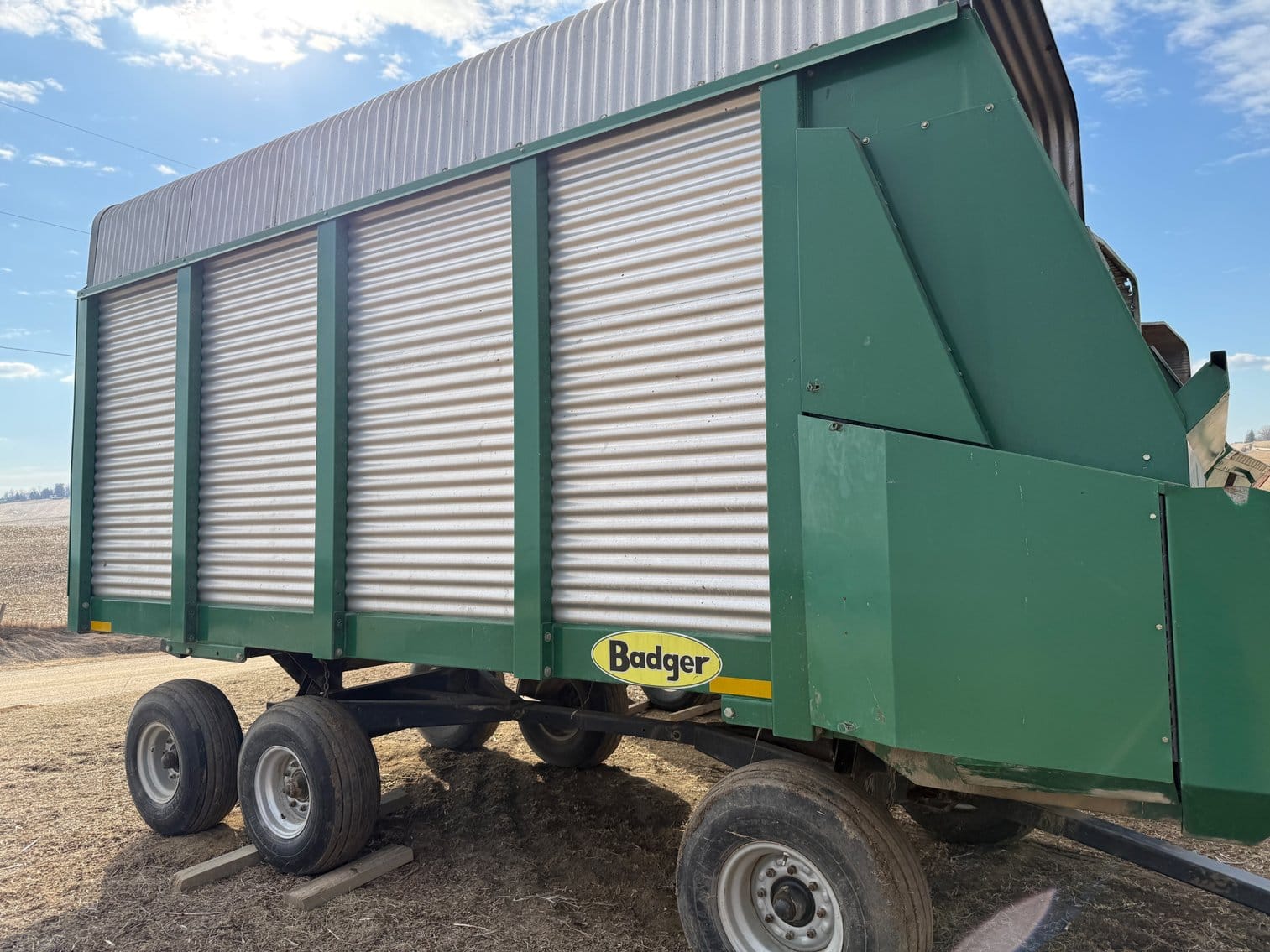 Badger 1200 Equipment Image0