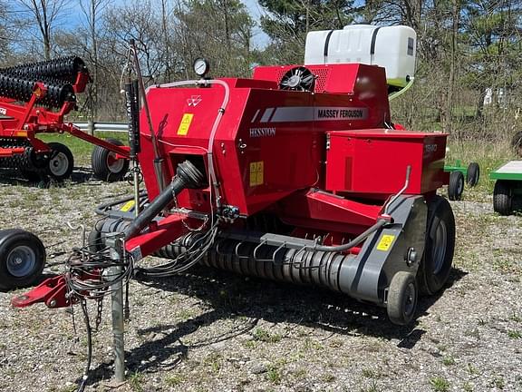 Image of Massey Ferguson 1840 equipment image 1