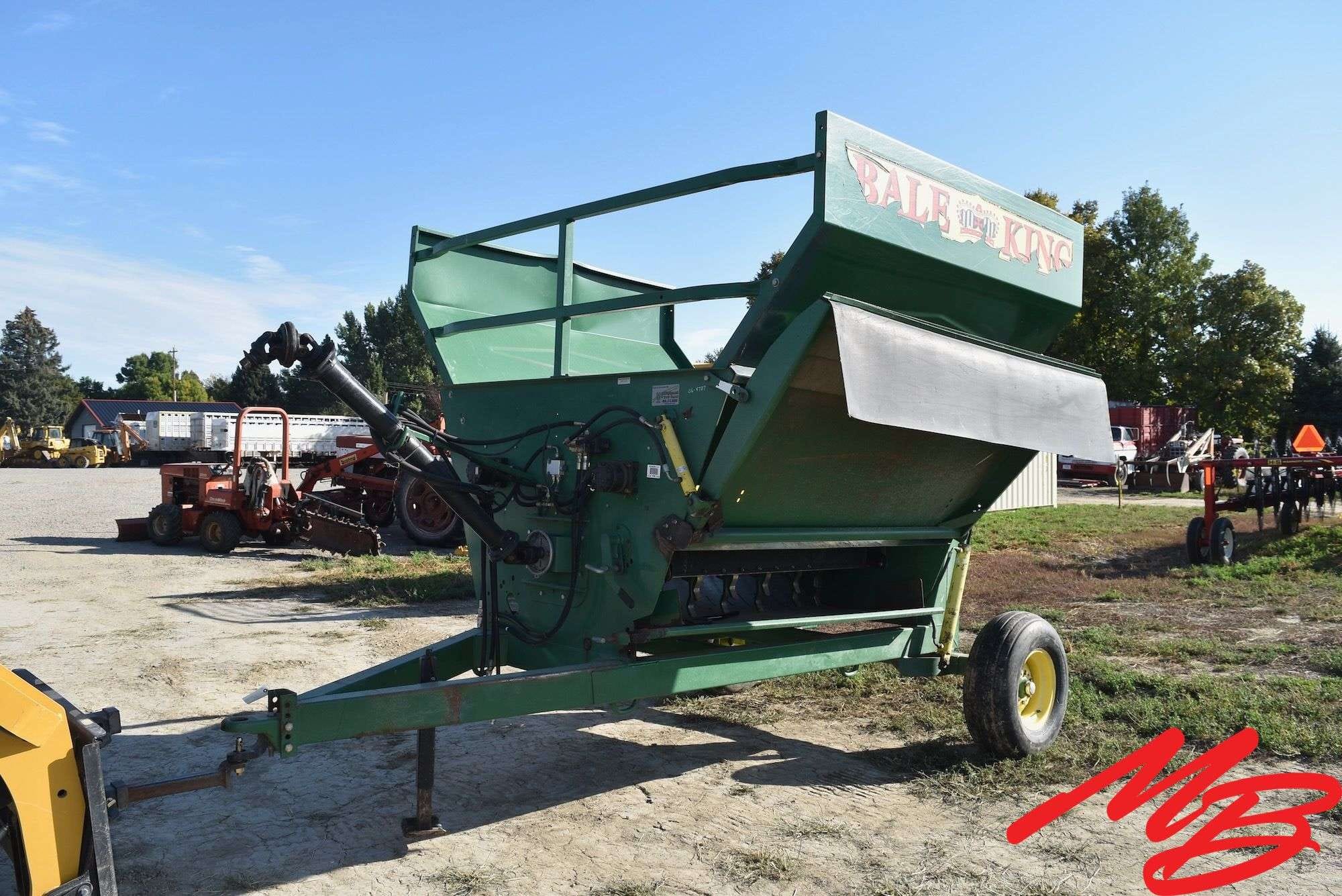 Bale King 3000 Equipment Image0