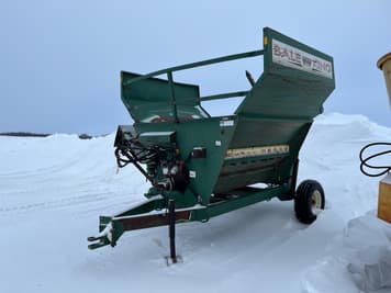 Main image Bale King R2000