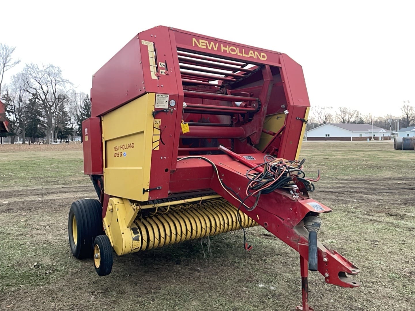 Main image New Holland 853