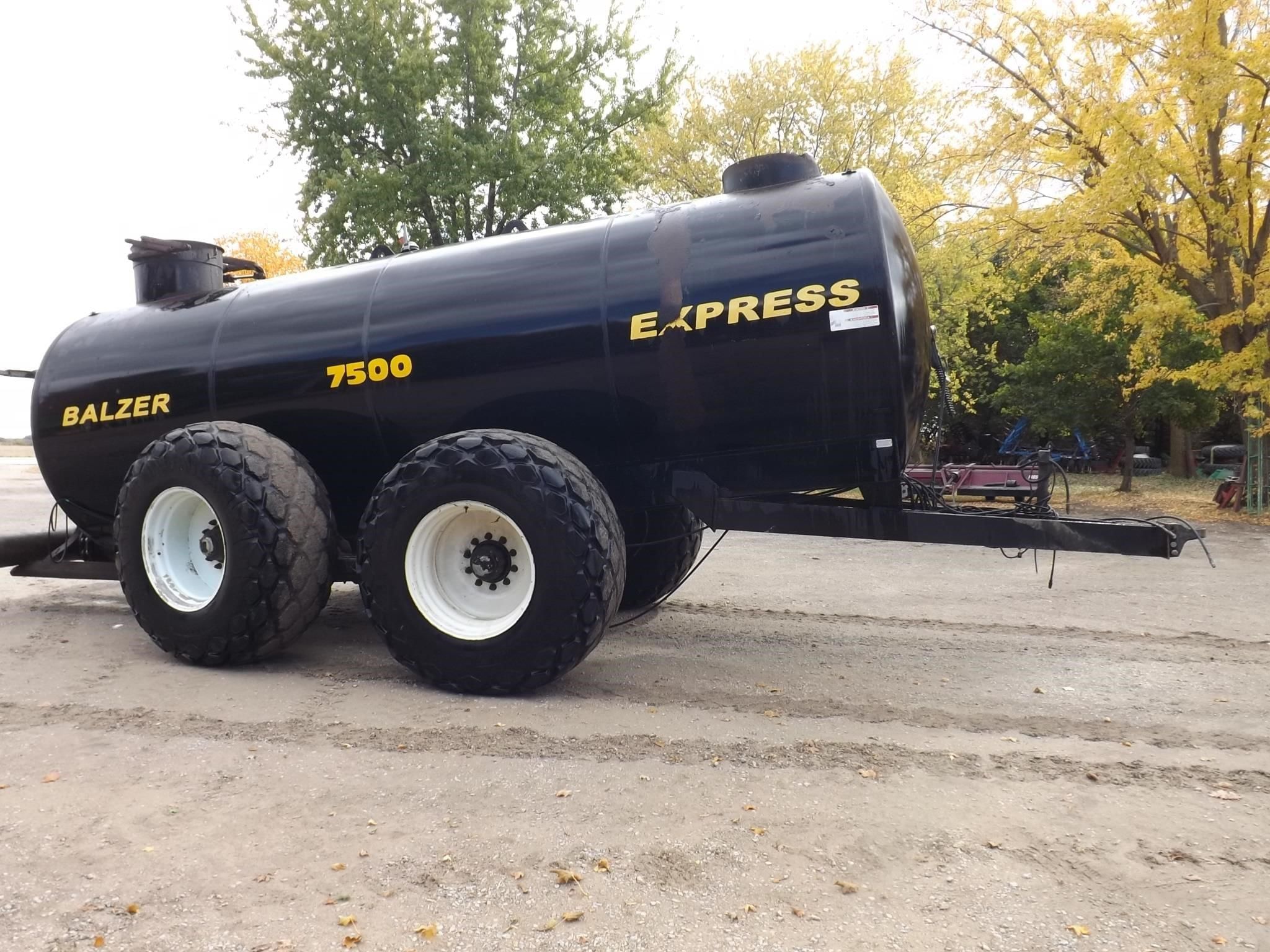 Balzer 7500 Equipment Image0