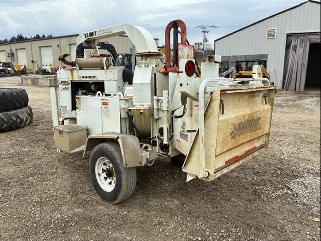 Image of Bandit 200XP equipment image 4