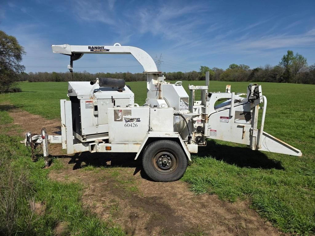 2010 Bandit 200XP Equipment Image0