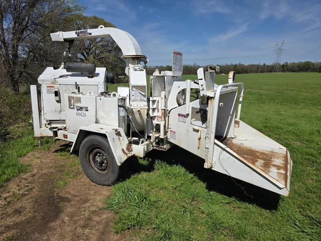 Image of Bandit 200XP equipment image 2