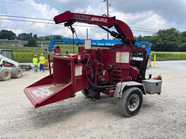 Image of Bandit 200XP equipment image 4