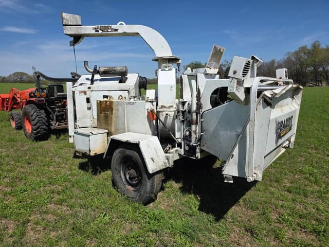 Image of Bandit 200XP equipment image 4