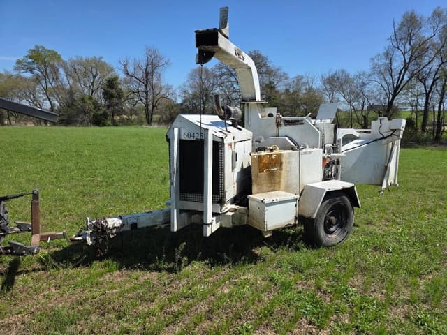 Image of Bandit 200XP equipment image 3