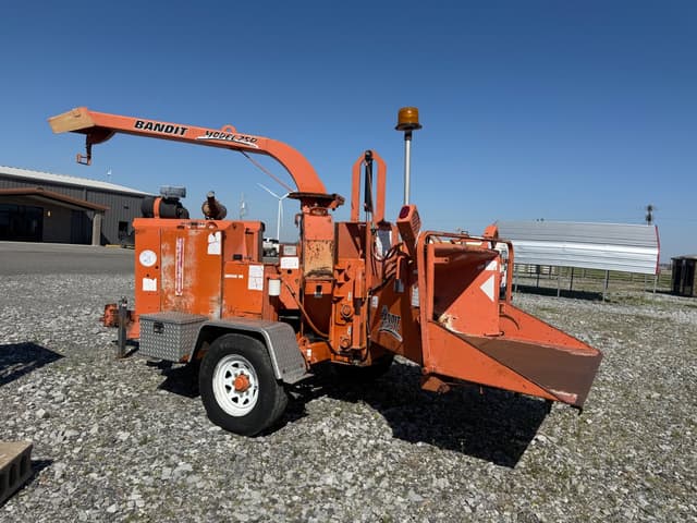 Image of Bandit 250XP equipment image 2