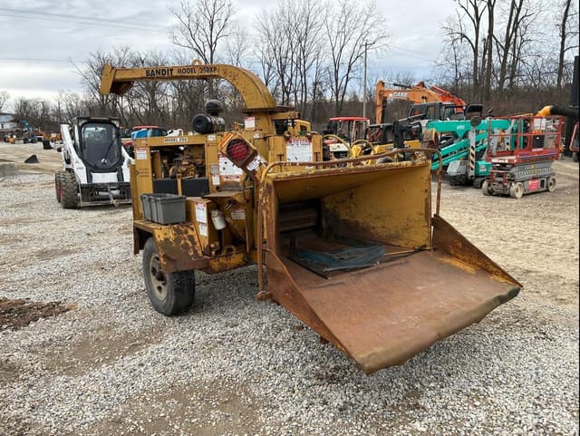 Image of Bandit 250XP equipment image 2