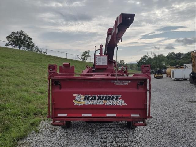 Image of Bandit 250XP equipment image 3
